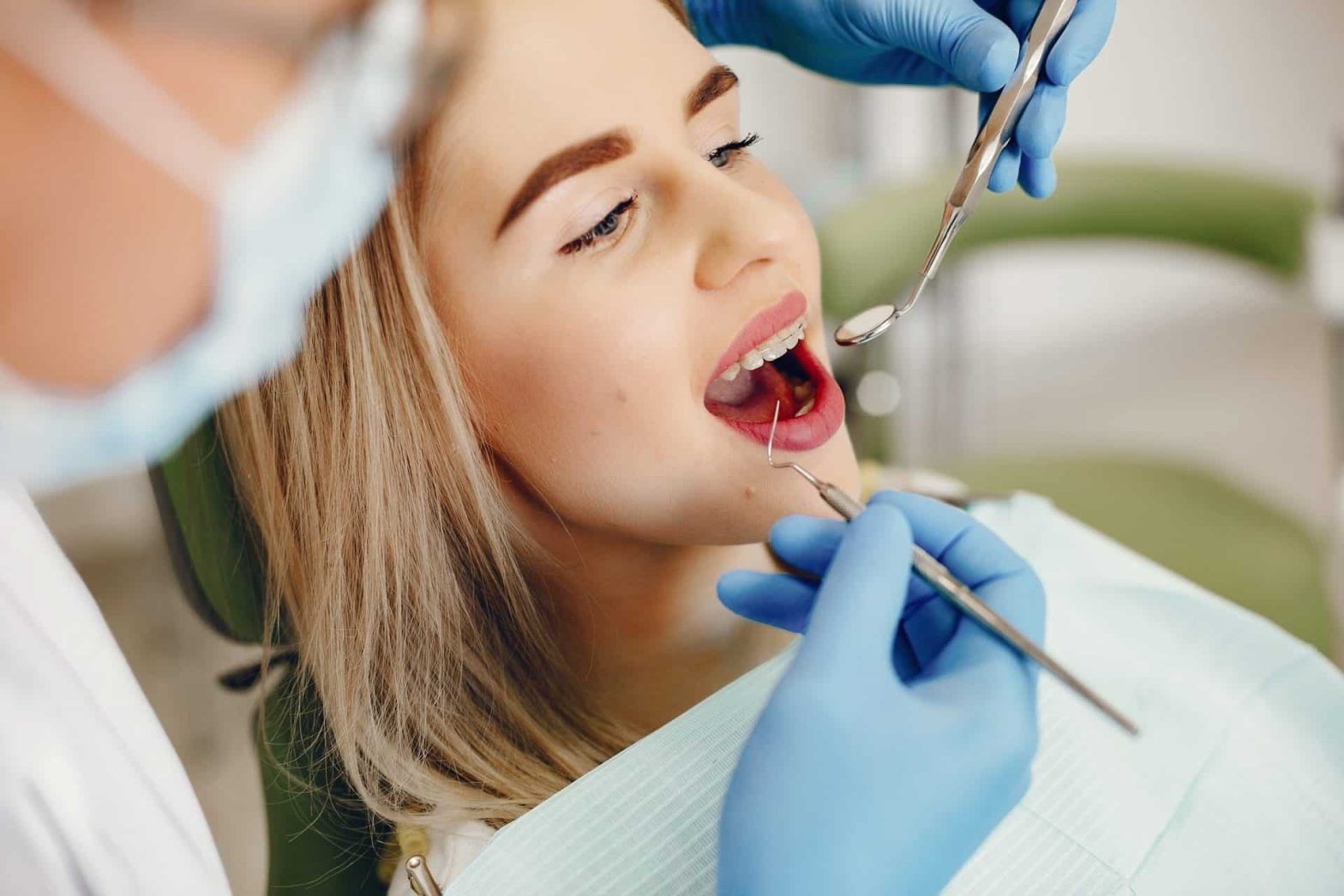 Top 7 Signs It’s Time to Book a Dental Checkup in Victoria