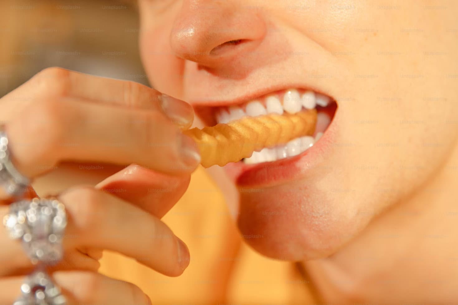 Eating, Speaking, and Smiling with Dentures: What to Expect